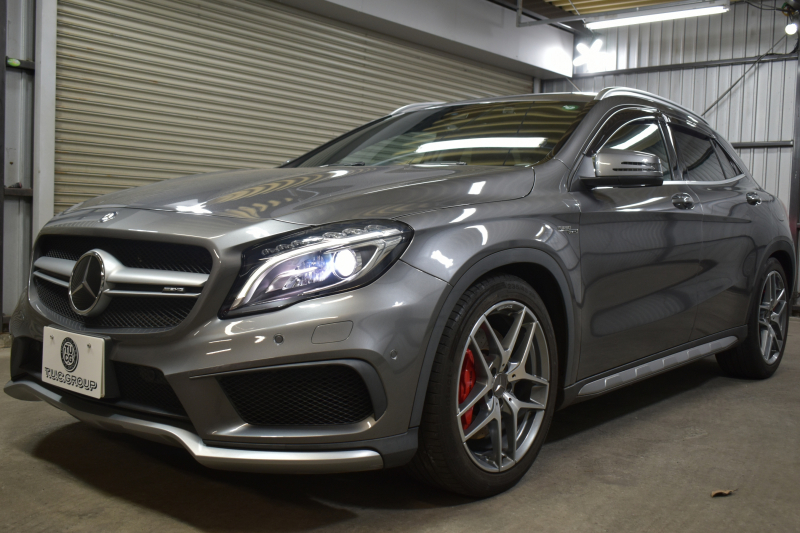 メルセデスベンツ GLA GLA45 4ﾏﾁｯｸ ﾚｰﾀﾞｰｾｰﾌﾃｨP 高出力ｴﾝｼﾞﾝ360馬力  ﾋｰﾀｰ黒革 ﾃﾞｨｽﾄﾛﾆｯｸﾌﾟﾗｽ ﾌﾞﾗｲﾝｯﾄﾞｽﾎﾟｯﾄ ﾚｰﾝｷｰﾌﾟ AMGｴｱﾛ19AW ｷｰﾚｽGO ﾏﾙﾁｶﾗｰｱﾝﾋﾞｴﾝﾄ 地デジBｶﾒﾗ ﾊﾟｰｸﾄﾛﾆｯｸ 2年保証