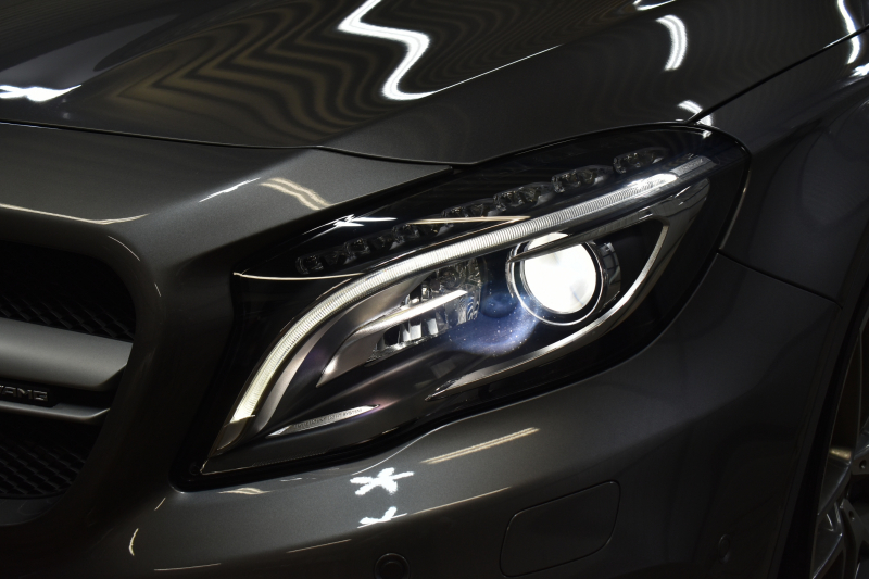 メルセデスベンツ GLA GLA45 4ﾏﾁｯｸ ﾚｰﾀﾞｰｾｰﾌﾃｨP 高出力ｴﾝｼﾞﾝ360馬力  ﾋｰﾀｰ黒革 ﾃﾞｨｽﾄﾛﾆｯｸﾌﾟﾗｽ ﾌﾞﾗｲﾝｯﾄﾞｽﾎﾟｯﾄ ﾚｰﾝｷｰﾌﾟ AMGｴｱﾛ19AW ｷｰﾚｽGO ﾏﾙﾁｶﾗｰｱﾝﾋﾞｴﾝﾄ 地デジBｶﾒﾗ ﾊﾟｰｸﾄﾛﾆｯｸ 2年保証