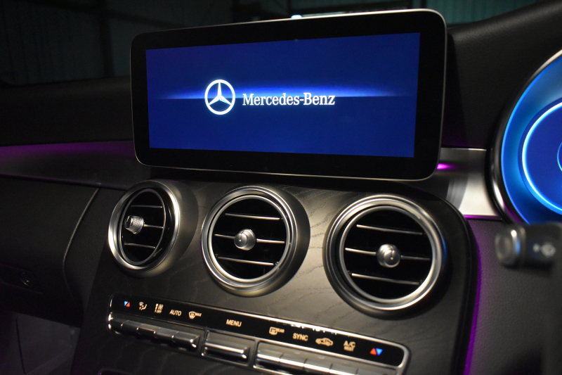 メルセデスベンツ Cクラス C220dﾜｺﾞﾝ ﾛｰﾚｳｽED ｽﾎﾟｰﾂﾌﾟﾗｽP ﾚｰﾀﾞｰｾｰﾌﾃｨP 後期型 ﾃﾞｨｰｾﾞﾙ 194馬力/燃費18.9 MEｺﾈ 9速 ﾊﾟﾉﾗﾏSR ﾋｰﾀｰ黒本革 ﾃﾞｨｽﾄﾛ BSM Lﾁｪﾝｼﾞ AMGｴｱﾛ18AW ｷｰﾚｽGO PTS 液晶ﾒｰﾀｰ HUD ﾌｯﾄｹﾞｰﾄ ﾌﾞﾙﾒｽﾀｰ 地ﾃﾞｼﾞﾅﾋﾞ 360ﾊﾞｯｸｶﾒﾗ 2年保証