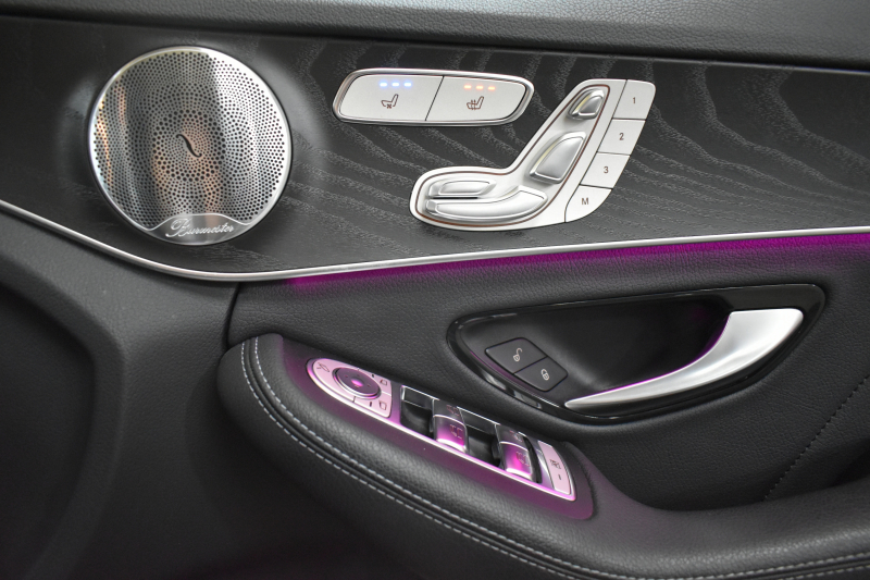 メルセデスベンツ Cクラス C220dﾜｺﾞﾝ ﾛｰﾚｳｽED ｽﾎﾟｰﾂﾌﾟﾗｽP ﾚｰﾀﾞｰｾｰﾌﾃｨP 後期型 ﾃﾞｨｰｾﾞﾙ 194馬力/燃費18.9 MEｺﾈ 9速 ﾊﾟﾉﾗﾏSR ﾋｰﾀｰ黒本革 ﾃﾞｨｽﾄﾛ BSM Lﾁｪﾝｼﾞ AMGｴｱﾛ18AW ｷｰﾚｽGO PTS 液晶ﾒｰﾀｰ HUD ﾌｯﾄｹﾞｰﾄ ﾌﾞﾙﾒｽﾀｰ 地ﾃﾞｼﾞﾅﾋﾞ 360ﾊﾞｯｸｶﾒﾗ 2年保証