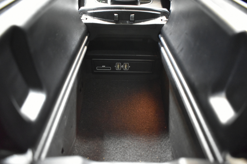 メルセデスベンツ Cクラス C220dﾜｺﾞﾝ ﾛｰﾚｳｽED ｽﾎﾟｰﾂﾌﾟﾗｽP ﾚｰﾀﾞｰｾｰﾌﾃｨP 後期型 ﾃﾞｨｰｾﾞﾙ 194馬力/燃費18.9 MEｺﾈ 9速 ﾊﾟﾉﾗﾏSR ﾋｰﾀｰ黒本革 ﾃﾞｨｽﾄﾛ BSM Lﾁｪﾝｼﾞ AMGｴｱﾛ18AW ｷｰﾚｽGO PTS 液晶ﾒｰﾀｰ HUD ﾌｯﾄｹﾞｰﾄ ﾌﾞﾙﾒｽﾀｰ 地ﾃﾞｼﾞﾅﾋﾞ 360ﾊﾞｯｸｶﾒﾗ 2年保証