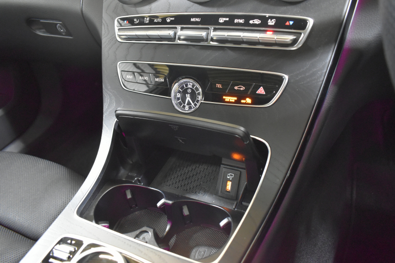 メルセデスベンツ Cクラス C220dﾜｺﾞﾝ ﾛｰﾚｳｽED ｽﾎﾟｰﾂﾌﾟﾗｽP ﾚｰﾀﾞｰｾｰﾌﾃｨP 後期型 ﾃﾞｨｰｾﾞﾙ 194馬力/燃費18.9 MEｺﾈ 9速 ﾊﾟﾉﾗﾏSR ﾋｰﾀｰ黒本革 ﾃﾞｨｽﾄﾛ BSM Lﾁｪﾝｼﾞ AMGｴｱﾛ18AW ｷｰﾚｽGO PTS 液晶ﾒｰﾀｰ HUD ﾌｯﾄｹﾞｰﾄ ﾌﾞﾙﾒｽﾀｰ 地ﾃﾞｼﾞﾅﾋﾞ 360ﾊﾞｯｸｶﾒﾗ 2年保証