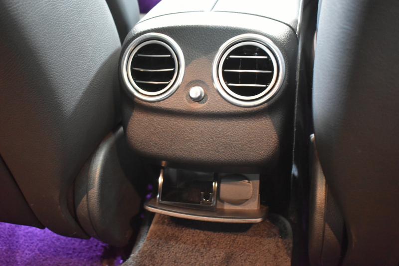 メルセデスベンツ Eクラス E220dﾜｺﾞﾝ ｽﾎﾟｰﾂ ｴｸｽｸﾙｰｼﾌﾞP AMGﾗｲﾝｲﾝﾃﾘｱP ﾚｰﾀﾞｰｾｰﾌﾃｨP 後期型 ﾊﾟﾉﾗﾏｻﾝﾙｰﾌ 全席ﾋｰﾀｰ黒革 ﾌﾞﾙﾒｽﾀｰ HUD ﾃﾞｨｽﾄﾛ BSM Lﾁｪﾝｼﾞ AMGｴｱﾛ19AW MBUXﾅﾋﾞTV 360ｶﾒﾗ ｷｰﾚｽｺﾞｰ  ﾏﾙﾁｶﾗｰｱﾝﾋﾞｴﾝﾄ 2年保証