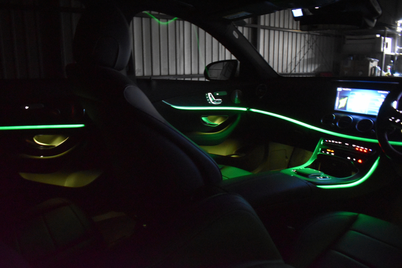 メルセデスベンツ Eクラス E220dﾜｺﾞﾝ ｽﾎﾟｰﾂ ｴｸｽｸﾙｰｼﾌﾞP AMGﾗｲﾝｲﾝﾃﾘｱP ﾚｰﾀﾞｰｾｰﾌﾃｨP 後期型 ﾊﾟﾉﾗﾏｻﾝﾙｰﾌ 全席ﾋｰﾀｰ黒革 ﾌﾞﾙﾒｽﾀｰ HUD ﾃﾞｨｽﾄﾛ BSM Lﾁｪﾝｼﾞ AMGｴｱﾛ19AW MBUXﾅﾋﾞTV 360ｶﾒﾗ ｷｰﾚｽｺﾞｰ  ﾏﾙﾁｶﾗｰｱﾝﾋﾞｴﾝﾄ 2年保証