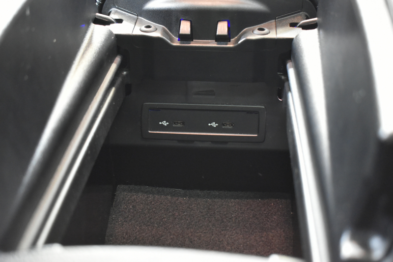 メルセデスベンツ Eクラス E220dﾜｺﾞﾝ ｽﾎﾟｰﾂ ｴｸｽｸﾙｰｼﾌﾞP AMGﾗｲﾝｲﾝﾃﾘｱP ﾚｰﾀﾞｰｾｰﾌﾃｨP 後期型 ﾊﾟﾉﾗﾏｻﾝﾙｰﾌ 全席ﾋｰﾀｰ黒革 ﾌﾞﾙﾒｽﾀｰ HUD ﾃﾞｨｽﾄﾛ BSM Lﾁｪﾝｼﾞ AMGｴｱﾛ19AW MBUXﾅﾋﾞTV 360ｶﾒﾗ ｷｰﾚｽｺﾞｰ  ﾏﾙﾁｶﾗｰｱﾝﾋﾞｴﾝﾄ 2年保証