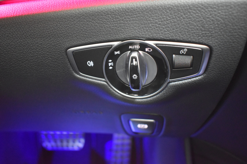 メルセデスベンツ Eクラス E220dﾜｺﾞﾝ ｽﾎﾟｰﾂ ｴｸｽｸﾙｰｼﾌﾞP AMGﾗｲﾝｲﾝﾃﾘｱP ﾚｰﾀﾞｰｾｰﾌﾃｨP 後期型 ﾊﾟﾉﾗﾏｻﾝﾙｰﾌ 全席ﾋｰﾀｰ黒革 ﾌﾞﾙﾒｽﾀｰ HUD ﾃﾞｨｽﾄﾛ BSM Lﾁｪﾝｼﾞ AMGｴｱﾛ19AW MBUXﾅﾋﾞTV 360ｶﾒﾗ ｷｰﾚｽｺﾞｰ  ﾏﾙﾁｶﾗｰｱﾝﾋﾞｴﾝﾄ 2年保証