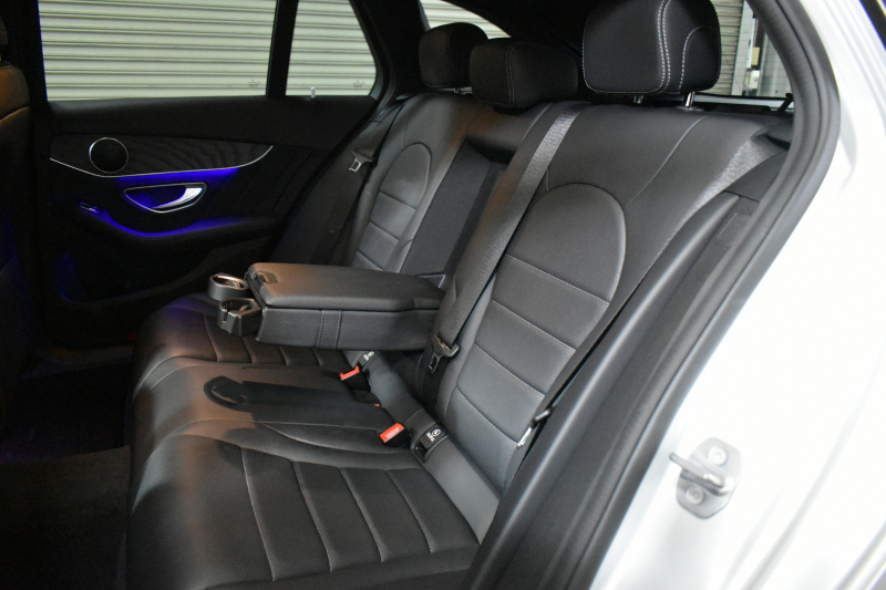 メルセデスベンツ Cクラス C220dﾜｺﾞﾝ AVG AMGﾗｲﾝ ﾚｰﾀﾞｰｾｰﾌﾃｨP 後期型 ﾃﾞｨｰｾﾞﾙ 194馬力/燃費18.9 MEｺﾈ 9速 ﾋｰﾀｰ黒革 ﾃﾞｨｽﾄﾛ BSM Lﾁｪﾝｼﾞ AMGｴｱﾛ18AW ｷｰﾚｽGO PTS 液晶ﾒｰﾀｰ HUD 電動ﾄﾗﾝｸ 誤発進 地ﾃﾞｼﾞﾅﾋﾞBｶﾒﾗ 2年保証