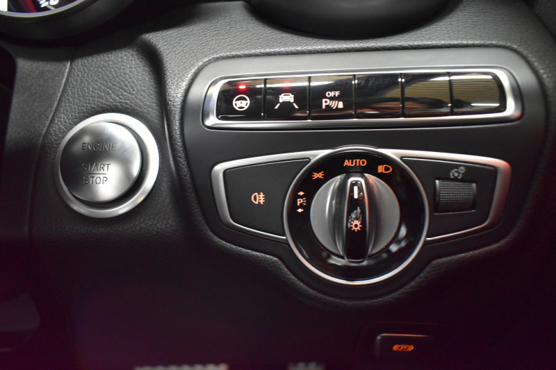 メルセデスベンツ Cクラス C180ｸｰﾍﾟ ｽﾎﾟｰﾂ ﾚｰﾀﾞｰｾｰﾌﾃｨP 燃費14.9km  ﾃﾞｨｽﾄﾛﾆｯｸﾌﾟﾗｽ ﾌﾞﾗｲﾝﾄﾞｽﾎﾟｯﾄｱｼｽﾄ ﾚｰﾝｷｰﾌﾟ ARTICOﾚｻﾞｰｼｰﾄ AMGｴｱﾛ18AW ｷｰﾚｽGo ﾊﾟｰｸﾄﾛ LEDﾍｯﾄﾞﾗｲﾄ 地ﾃﾞｼﾞﾅﾋﾞ Bｶﾒﾗ ﾏﾙﾁｱﾝﾋﾞｴﾝﾄ 2年保証