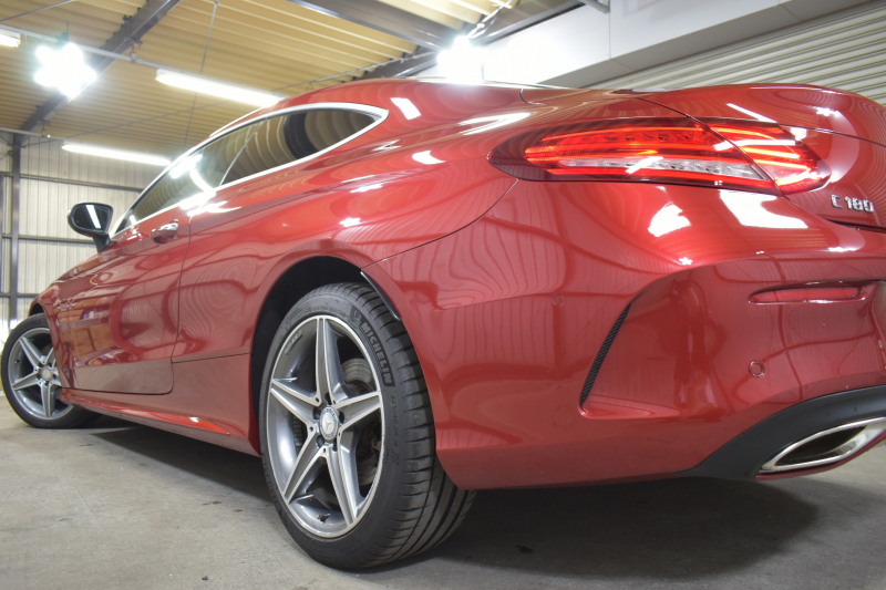 メルセデスベンツ Cクラス C180ｸｰﾍﾟ ｽﾎﾟｰﾂ ﾚｰﾀﾞｰｾｰﾌﾃｨP 燃費14.9km  ﾃﾞｨｽﾄﾛﾆｯｸﾌﾟﾗｽ ﾌﾞﾗｲﾝﾄﾞｽﾎﾟｯﾄｱｼｽﾄ ﾚｰﾝｷｰﾌﾟ ARTICOﾚｻﾞｰｼｰﾄ AMGｴｱﾛ18AW ｷｰﾚｽGo ﾊﾟｰｸﾄﾛ LEDﾍｯﾄﾞﾗｲﾄ 地ﾃﾞｼﾞﾅﾋﾞ Bｶﾒﾗ ﾏﾙﾁｱﾝﾋﾞｴﾝﾄ 2年保証