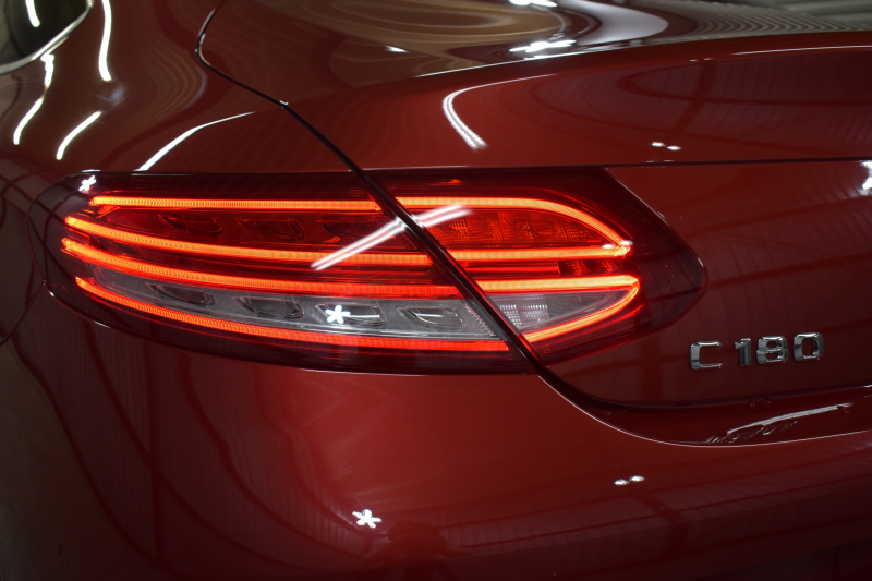 メルセデスベンツ Cクラス C180ｸｰﾍﾟ ｽﾎﾟｰﾂ ﾚｰﾀﾞｰｾｰﾌﾃｨP 燃費14.9km  ﾃﾞｨｽﾄﾛﾆｯｸﾌﾟﾗｽ ﾌﾞﾗｲﾝﾄﾞｽﾎﾟｯﾄｱｼｽﾄ ﾚｰﾝｷｰﾌﾟ ARTICOﾚｻﾞｰｼｰﾄ AMGｴｱﾛ18AW ｷｰﾚｽGo ﾊﾟｰｸﾄﾛ LEDﾍｯﾄﾞﾗｲﾄ 地ﾃﾞｼﾞﾅﾋﾞ Bｶﾒﾗ ﾏﾙﾁｱﾝﾋﾞｴﾝﾄ 2年保証