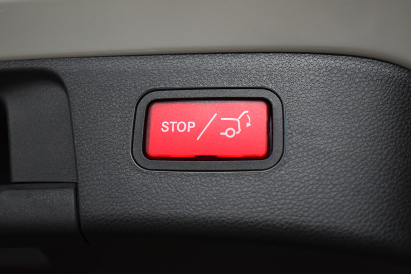 メルセデスベンツ GLA GLA220 4M ﾌﾟﾚﾐｱﾑP ﾚｰﾀﾞｰSP  後期型 1ｵｰﾅｰ  4WD ﾊﾟﾉﾗﾏｻﾝﾙｰﾌ ﾋｰﾀｰ付黒革 ﾊｰﾏﾝｶｰﾄﾞﾝ ﾃﾞｨｽﾄﾛ Bｽﾎﾟｯﾄ 駐車支援 ｷｰﾚｽGO PTS ﾌｯﾄｹﾞｰﾄ 地ﾃﾞｼﾞﾅﾋﾞ Bｶﾒﾗ 18AW 2年保証