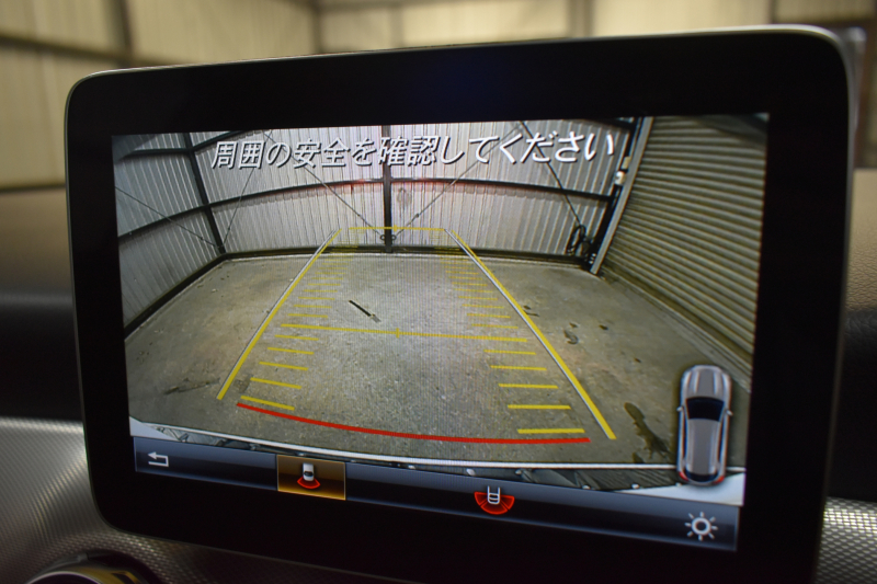 メルセデスベンツ GLA GLA220 4M ﾌﾟﾚﾐｱﾑP ﾚｰﾀﾞｰSP  後期型 1ｵｰﾅｰ  4WD ﾊﾟﾉﾗﾏｻﾝﾙｰﾌ ﾋｰﾀｰ付黒革 ﾊｰﾏﾝｶｰﾄﾞﾝ ﾃﾞｨｽﾄﾛ Bｽﾎﾟｯﾄ 駐車支援 ｷｰﾚｽGO PTS ﾌｯﾄｹﾞｰﾄ 地ﾃﾞｼﾞﾅﾋﾞ Bｶﾒﾗ 18AW 2年保証