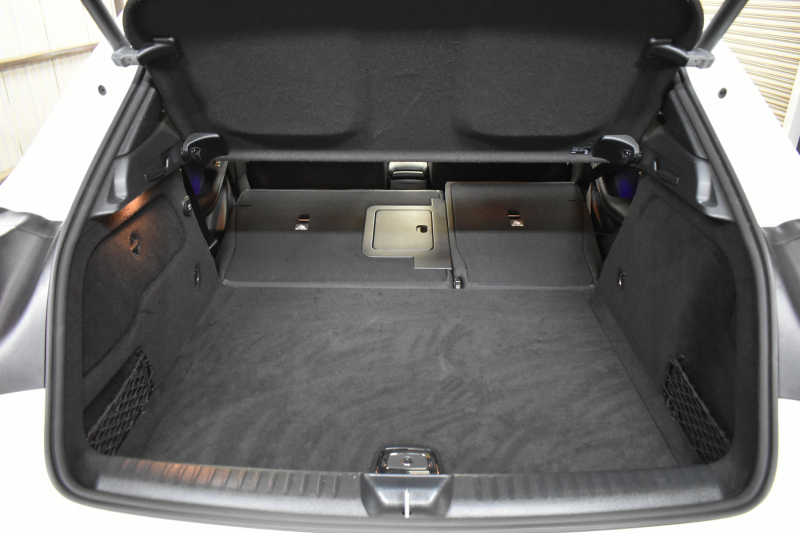 メルセデスベンツ GLA GLA220 4M ﾌﾟﾚﾐｱﾑP ﾚｰﾀﾞｰSP  後期型 1ｵｰﾅｰ  4WD ﾊﾟﾉﾗﾏｻﾝﾙｰﾌ ﾋｰﾀｰ付黒革 ﾊｰﾏﾝｶｰﾄﾞﾝ ﾃﾞｨｽﾄﾛ Bｽﾎﾟｯﾄ 駐車支援 ｷｰﾚｽGO PTS ﾌｯﾄｹﾞｰﾄ 地ﾃﾞｼﾞﾅﾋﾞ Bｶﾒﾗ 18AW 2年保証