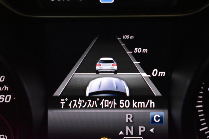 メルセデスベンツ GLA GLA220 4M ﾌﾟﾚﾐｱﾑP ﾚｰﾀﾞｰSP  後期型 1ｵｰﾅｰ  4WD ﾊﾟﾉﾗﾏｻﾝﾙｰﾌ ﾋｰﾀｰ付黒革 ﾊｰﾏﾝｶｰﾄﾞﾝ ﾃﾞｨｽﾄﾛ Bｽﾎﾟｯﾄ 駐車支援 ｷｰﾚｽGO PTS ﾌｯﾄｹﾞｰﾄ 地ﾃﾞｼﾞﾅﾋﾞ Bｶﾒﾗ 18AW 2年保証