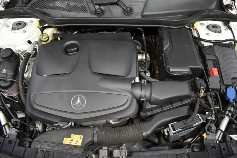 メルセデスベンツ GLA GLA220 4M ﾌﾟﾚﾐｱﾑP ﾚｰﾀﾞｰSP  後期型 1ｵｰﾅｰ  4WD ﾊﾟﾉﾗﾏｻﾝﾙｰﾌ ﾋｰﾀｰ付黒革 ﾊｰﾏﾝｶｰﾄﾞﾝ ﾃﾞｨｽﾄﾛ Bｽﾎﾟｯﾄ 駐車支援 ｷｰﾚｽGO PTS ﾌｯﾄｹﾞｰﾄ 地ﾃﾞｼﾞﾅﾋﾞ Bｶﾒﾗ 18AW 2年保証