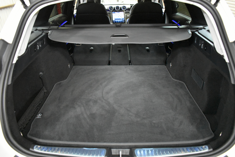 メルセデスベンツ Cクラス C220d 4ﾏﾁｯｸ ｵｰﾙﾃﾚｲﾝ ISG搭載 ﾚｻﾞｰｴｸｽｸﾙｰｼﾌﾞP ﾚｰﾀﾞｰｾｰﾌﾃｨP 1ｵｰﾅｰ ﾊﾟﾉﾗﾏｻﾝﾙｰﾌ 黒革 ARﾅﾋﾞTV ﾍｯﾄﾞｱｯﾌﾟD 360ｶﾒﾗ ﾜｲﾔﾚｽﾁｬｰｼﾞ ﾃﾞｼﾞﾀﾙﾗｲﾄ ﾃﾞｨｽﾄﾛ ﾚｰﾝｷｰﾌﾟ ｵｰﾄﾃｰﾙｹﾞｰﾄ ｷｰﾚｽｺﾞｰ 2年保証