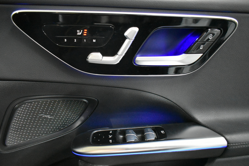 メルセデスベンツ Cクラス C220d 4ﾏﾁｯｸ ｵｰﾙﾃﾚｲﾝ ISG搭載 ﾚｻﾞｰｴｸｽｸﾙｰｼﾌﾞP ﾚｰﾀﾞｰｾｰﾌﾃｨP 1ｵｰﾅｰ ﾊﾟﾉﾗﾏｻﾝﾙｰﾌ 黒革 ARﾅﾋﾞTV ﾍｯﾄﾞｱｯﾌﾟD 360ｶﾒﾗ ﾜｲﾔﾚｽﾁｬｰｼﾞ ﾃﾞｼﾞﾀﾙﾗｲﾄ ﾃﾞｨｽﾄﾛ ﾚｰﾝｷｰﾌﾟ ｵｰﾄﾃｰﾙｹﾞｰﾄ ｷｰﾚｽｺﾞｰ 2年保証