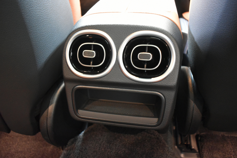 メルセデスベンツ Cクラス C220d AVG AMGﾗｲﾝ ﾚｻﾞｰｴｸｽｸﾙｰｼﾌﾞ ﾍﾞｰｼｯｸP ﾚｰﾀﾞｰｾｰﾌﾃｨP  ISG搭載 ﾊﾟﾉﾗﾏｻﾝR ﾋｰﾀｰ茶黒革 ACC BSM Lﾁｪﾝｼﾞ AMGｴｱﾛ18AW 電動ﾄﾗﾝｸ ﾍｯﾄﾞｱｯﾌﾟD ｷｰGO MBUXﾅﾋﾞ360ｶﾒﾗ 2年保証