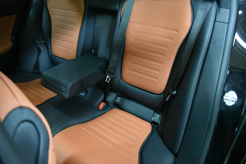 メルセデスベンツ Cクラス C220d AVG AMGﾗｲﾝ ﾚｻﾞｰｴｸｽｸﾙｰｼﾌﾞ ﾍﾞｰｼｯｸP ﾚｰﾀﾞｰｾｰﾌﾃｨP  ISG搭載 ﾊﾟﾉﾗﾏｻﾝR ﾋｰﾀｰ茶黒革 ACC BSM Lﾁｪﾝｼﾞ AMGｴｱﾛ18AW 電動ﾄﾗﾝｸ ﾍｯﾄﾞｱｯﾌﾟD ｷｰGO MBUXﾅﾋﾞ360ｶﾒﾗ 2年保証