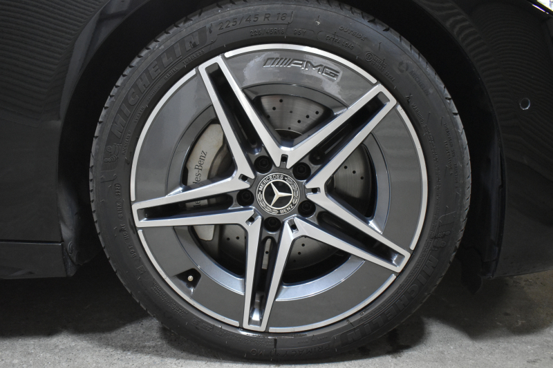 メルセデスベンツ Cクラス C220d AVG AMGﾗｲﾝ ﾚｻﾞｰｴｸｽｸﾙｰｼﾌﾞ ﾍﾞｰｼｯｸP ﾚｰﾀﾞｰｾｰﾌﾃｨP  ISG搭載 ﾊﾟﾉﾗﾏｻﾝR ﾋｰﾀｰ茶黒革 ACC BSM Lﾁｪﾝｼﾞ AMGｴｱﾛ18AW 電動ﾄﾗﾝｸ ﾍｯﾄﾞｱｯﾌﾟD ｷｰGO MBUXﾅﾋﾞ360ｶﾒﾗ 2年保証