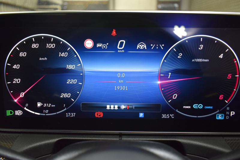 メルセデスベンツ Cクラス C220d AVG AMGﾗｲﾝ ﾚｻﾞｰｴｸｽｸﾙｰｼﾌﾞ ﾍﾞｰｼｯｸP ﾚｰﾀﾞｰｾｰﾌﾃｨP  ISG搭載 ﾊﾟﾉﾗﾏｻﾝﾙｰﾌ ﾋｰﾀｰ黒革  ACC BSM Lﾁｪﾝｼﾞ AMGｴｱﾛ18AW 電動ﾄﾗﾝｸ ﾍｯﾄﾞｱｯﾌﾟD ｷｰﾚｽGO MBUXﾅﾋﾞ360ｶﾒﾗ 2年保証