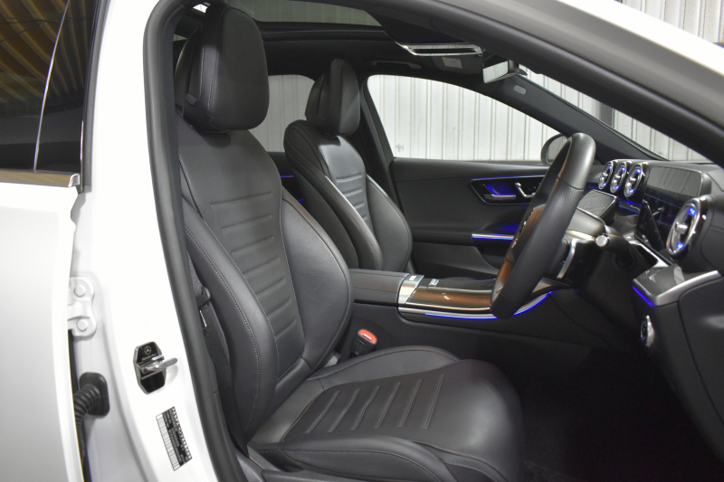 メルセデスベンツ Cクラス C220d AVG AMGﾗｲﾝ ﾚｻﾞｰｴｸｽｸﾙｰｼﾌﾞ ﾍﾞｰｼｯｸP ﾚｰﾀﾞｰｾｰﾌﾃｨP  ISG搭載 ﾊﾟﾉﾗﾏｻﾝﾙｰﾌ ﾋｰﾀｰ黒革  ACC BSM Lﾁｪﾝｼﾞ AMGｴｱﾛ18AW 電動ﾄﾗﾝｸ ﾍｯﾄﾞｱｯﾌﾟD ｷｰﾚｽGO MBUXﾅﾋﾞ360ｶﾒﾗ 2年保証