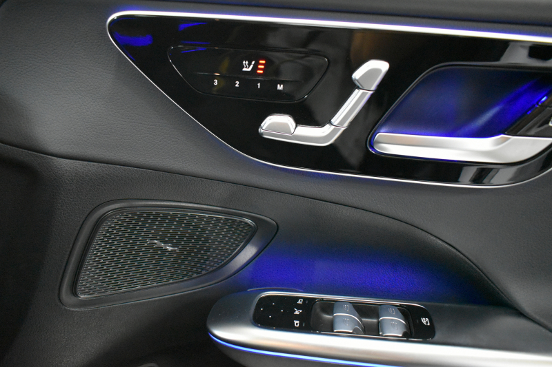 メルセデスベンツ Cクラス C220d AVG AMGﾗｲﾝ ﾚｻﾞｰｴｸｽｸﾙｰｼﾌﾞ ﾍﾞｰｼｯｸP ﾚｰﾀﾞｰｾｰﾌﾃｨP  ISG搭載 ﾊﾟﾉﾗﾏｻﾝﾙｰﾌ ﾋｰﾀｰ黒革  ACC BSM Lﾁｪﾝｼﾞ AMGｴｱﾛ18AW 電動ﾄﾗﾝｸ ﾍｯﾄﾞｱｯﾌﾟD ｷｰﾚｽGO MBUXﾅﾋﾞ360ｶﾒﾗ 2年保証