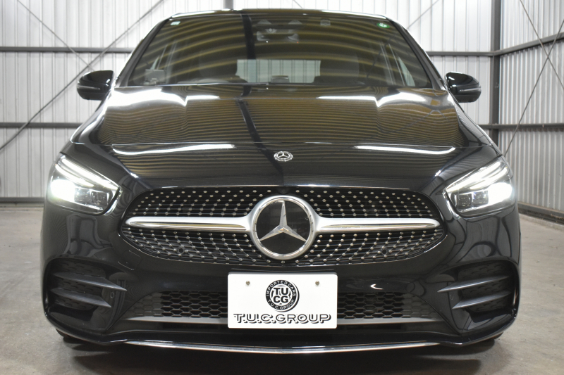 メルセデスベンツ Bクラス B200d AMGﾗｲﾝ AMGﾚｻﾞｰｴｸｽｸﾙｰｼﾌﾞP ｱﾄﾞﾊﾞﾝｽﾄﾞP ﾚｰﾀﾞｰｾｰﾌﾃｨP  ﾋｰﾀｰ付黒灰革 HUD 360ｶﾒﾗ ｱﾄﾞﾊﾞﾝｽﾄﾞｻｳﾝﾄﾞ ﾃﾞｨｽﾄﾛﾆｯｸ ﾌﾞﾗｲﾝﾄﾞｽﾎﾟｯﾄ ﾚｰﾝｷｰﾌﾟ AMGｴｱﾛ18AW ﾏﾙﾁLEDﾍｯﾄﾞﾗｲﾄ MBUXﾅﾋﾞTV ﾌｯﾄｹﾞｰﾄ 2年保証