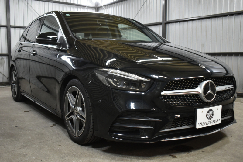 メルセデスベンツ Bクラス B200d AMGﾗｲﾝ AMGﾚｻﾞｰｴｸｽｸﾙｰｼﾌﾞP ｱﾄﾞﾊﾞﾝｽﾄﾞP ﾚｰﾀﾞｰｾｰﾌﾃｨP  ﾋｰﾀｰ付黒灰革 HUD 360ｶﾒﾗ ｱﾄﾞﾊﾞﾝｽﾄﾞｻｳﾝﾄﾞ ﾃﾞｨｽﾄﾛﾆｯｸ ﾌﾞﾗｲﾝﾄﾞｽﾎﾟｯﾄ ﾚｰﾝｷｰﾌﾟ AMGｴｱﾛ18AW ﾏﾙﾁLEDﾍｯﾄﾞﾗｲﾄ MBUXﾅﾋﾞTV ﾌｯﾄｹﾞｰﾄ 2年保証