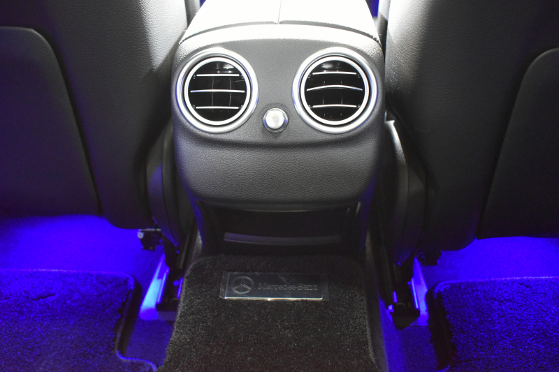 メルセデスベンツ Cクラス C200ﾜｺﾞﾝ 4MATIC AVG AMGﾗｲﾝ ﾚｻﾞｰｴｸｽｸﾙｰｼﾌﾞ ﾚｰﾀﾞｰSP  後期型 ﾊﾟﾉﾗﾏｻﾝﾙｰﾌ ﾐｰｺﾈｸﾄ ACC Lﾁｪﾝｼﾞ 誤発進 ﾋｰﾀｰ黒革 ﾌﾞﾙﾒS HUD AMGｴｱﾛ18AW ｷｰﾚｽGoPTS 液晶ﾒｰﾀｰ HUD ﾌｯﾄｹﾞｰﾄ ﾏﾙﾁｶﾗｰｱﾝﾋﾞｴﾝﾄ 地ﾃﾞｼﾞﾅﾋﾞBｶﾒﾗ 2年保証