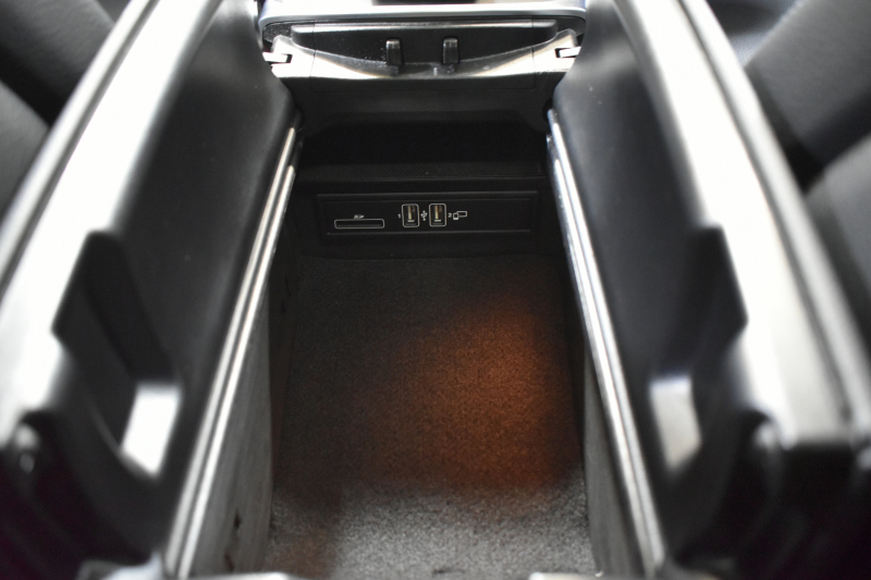 メルセデスベンツ Cクラス C200ﾜｺﾞﾝ 4MATIC AVG AMGﾗｲﾝ ﾚｻﾞｰｴｸｽｸﾙｰｼﾌﾞ ﾚｰﾀﾞｰSP  後期型 ﾊﾟﾉﾗﾏｻﾝﾙｰﾌ ﾐｰｺﾈｸﾄ ACC Lﾁｪﾝｼﾞ 誤発進 ﾋｰﾀｰ黒革 ﾌﾞﾙﾒS HUD AMGｴｱﾛ18AW ｷｰﾚｽGoPTS 液晶ﾒｰﾀｰ HUD ﾌｯﾄｹﾞｰﾄ ﾏﾙﾁｶﾗｰｱﾝﾋﾞｴﾝﾄ 地ﾃﾞｼﾞﾅﾋﾞBｶﾒﾗ 2年保証