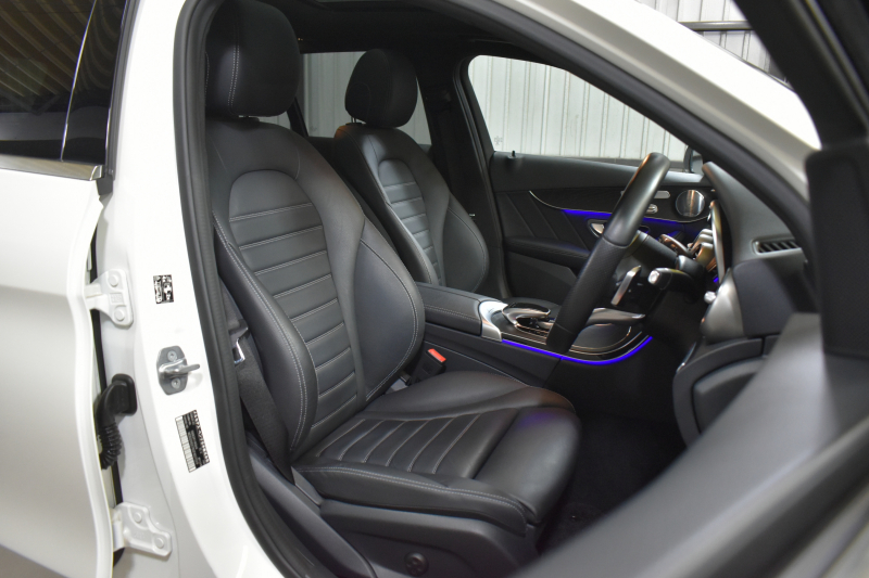 メルセデスベンツ Cクラス C200ﾜｺﾞﾝ 4MATIC AVG AMGﾗｲﾝ ﾚｻﾞｰｴｸｽｸﾙｰｼﾌﾞ ﾚｰﾀﾞｰSP  後期型 ﾊﾟﾉﾗﾏｻﾝﾙｰﾌ ﾐｰｺﾈｸﾄ ACC Lﾁｪﾝｼﾞ 誤発進 ﾋｰﾀｰ黒革 ﾌﾞﾙﾒS HUD AMGｴｱﾛ18AW ｷｰﾚｽGoPTS 液晶ﾒｰﾀｰ HUD ﾌｯﾄｹﾞｰﾄ ﾏﾙﾁｶﾗｰｱﾝﾋﾞｴﾝﾄ 地ﾃﾞｼﾞﾅﾋﾞBｶﾒﾗ 2年保証