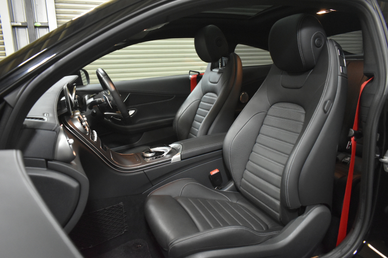 AMG Cクラス C43 4M ｸｰﾍﾟ ﾚｰﾀﾞｰSP 後期 390馬力 MEｺﾈｸﾄ 右H ﾊﾟﾉﾗﾏｻﾝﾙｰﾌ ﾋｰﾀｰ黒本革 ﾃﾞｨｽﾄﾛ BSM Lﾁｪﾝｼﾞ AMGｴｱﾛ19AW ｷｰGO PTS ﾌｯﾄﾄﾗﾝｸ ﾌﾞﾙﾒｽﾀｰ 液晶ﾒｰﾀｰ 地ﾃﾞｼﾞBｶﾒ 2年保証