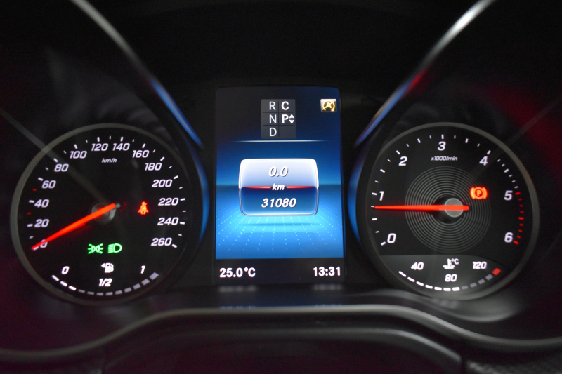 メルセデスベンツ Vクラス V220d ｱﾊﾞﾝｷﾞｬﾙﾄﾞﾛﾝｸﾞ AMGﾗｲﾝ ﾚｰﾀﾞｰP  1ｵｰﾅｰ車両 2.2L直4ﾀｰﾎﾞ ﾊﾟﾉﾗﾏｻﾝﾙｰﾌ  ﾋｰﾀｰ黒革 ﾃﾞｨｽﾄﾛ BSM Lｷｰﾌﾟ AMGｴｱﾛ19AW 両側電動ｽﾗｲﾄﾞ ﾌﾞﾙﾒS 電動Rｹﾞｰﾄ 地ﾃﾞｼﾞ360ｶﾒﾗ 2年保証