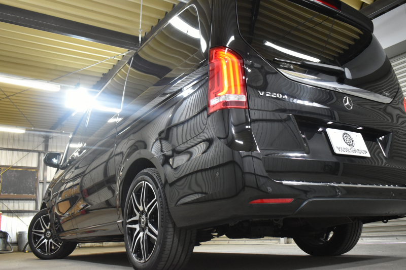 メルセデスベンツ Vクラス V220d ｱﾊﾞﾝｷﾞｬﾙﾄﾞﾛﾝｸﾞ AMGﾗｲﾝ ﾚｰﾀﾞｰP  1ｵｰﾅｰ車両 2.2L直4ﾀｰﾎﾞ ﾊﾟﾉﾗﾏｻﾝﾙｰﾌ  ﾋｰﾀｰ黒革 ﾃﾞｨｽﾄﾛ BSM Lｷｰﾌﾟ AMGｴｱﾛ19AW 両側電動ｽﾗｲﾄﾞ ﾌﾞﾙﾒS 電動Rｹﾞｰﾄ 地ﾃﾞｼﾞ360ｶﾒﾗ 2年保証