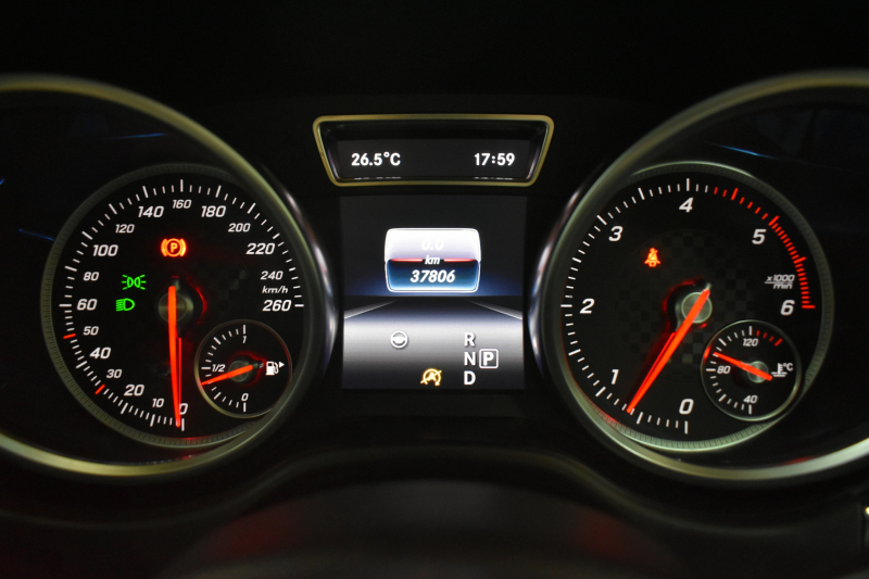 メルセデスベンツ GLE GLE350d 4ﾏﾁｯｸ ｽﾎﾟｰﾂ ﾚｰﾀﾞｰｾｰﾌﾃｨP ﾊﾟﾉﾗﾏｻﾝﾙｰﾌ 黒革 ﾊｰﾏﾝｶｰﾄﾞﾝ AMGｴｱﾛ20AW ｻｲﾄﾞﾗﾝﾆﾝｸﾞﾎﾞｰﾄﾞ ﾃﾞｨｽﾄﾛﾆｯｸ ﾌﾞﾗｲﾝﾄﾞｽﾎﾟｯﾄ ﾚｰﾝｷｰﾌﾟ ﾅﾋﾞTV 360ｶﾒﾗ ｵｰﾄﾃｰﾙｹﾞｰﾄ ｷｰﾚｽｺﾞｰ 2年保証