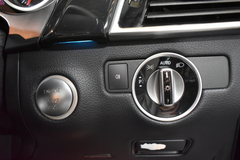 メルセデスベンツ GLE GLE350d 4ﾏﾁｯｸ ｽﾎﾟｰﾂ ﾚｰﾀﾞｰｾｰﾌﾃｨP ﾊﾟﾉﾗﾏｻﾝﾙｰﾌ 黒革 ﾊｰﾏﾝｶｰﾄﾞﾝ AMGｴｱﾛ20AW ｻｲﾄﾞﾗﾝﾆﾝｸﾞﾎﾞｰﾄﾞ ﾃﾞｨｽﾄﾛﾆｯｸ ﾌﾞﾗｲﾝﾄﾞｽﾎﾟｯﾄ ﾚｰﾝｷｰﾌﾟ ﾅﾋﾞTV 360ｶﾒﾗ ｵｰﾄﾃｰﾙｹﾞｰﾄ ｷｰﾚｽｺﾞｰ 2年保証