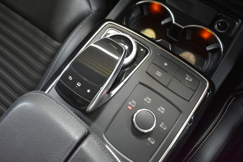 メルセデスベンツ GLE GLE350d 4ﾏﾁｯｸ ｽﾎﾟｰﾂ ﾚｰﾀﾞｰｾｰﾌﾃｨP ﾊﾟﾉﾗﾏｻﾝﾙｰﾌ 黒革 ﾊｰﾏﾝｶｰﾄﾞﾝ AMGｴｱﾛ20AW ｻｲﾄﾞﾗﾝﾆﾝｸﾞﾎﾞｰﾄﾞ ﾃﾞｨｽﾄﾛﾆｯｸ ﾌﾞﾗｲﾝﾄﾞｽﾎﾟｯﾄ ﾚｰﾝｷｰﾌﾟ ﾅﾋﾞTV 360ｶﾒﾗ ｵｰﾄﾃｰﾙｹﾞｰﾄ ｷｰﾚｽｺﾞｰ 2年保証