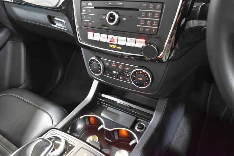 メルセデスベンツ GLE GLE350d 4ﾏﾁｯｸ ｽﾎﾟｰﾂ ﾚｰﾀﾞｰｾｰﾌﾃｨP ﾊﾟﾉﾗﾏｻﾝﾙｰﾌ 黒革 ﾊｰﾏﾝｶｰﾄﾞﾝ AMGｴｱﾛ20AW ｻｲﾄﾞﾗﾝﾆﾝｸﾞﾎﾞｰﾄﾞ ﾃﾞｨｽﾄﾛﾆｯｸ ﾌﾞﾗｲﾝﾄﾞｽﾎﾟｯﾄ ﾚｰﾝｷｰﾌﾟ ﾅﾋﾞTV 360ｶﾒﾗ ｵｰﾄﾃｰﾙｹﾞｰﾄ ｷｰﾚｽｺﾞｰ 2年保証