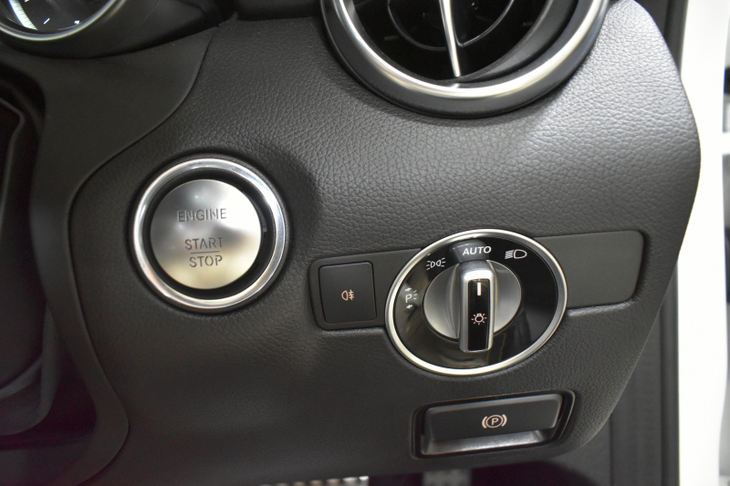 AMG SLC SLC43 ﾚｯﾄﾞｱｰﾄED 受注期間限定車両 ﾚｰﾀﾞｰｾｰﾌﾃｨP 367馬力 右ﾊﾝﾄﾞﾙ ﾏｼﾞｯｸｽｶｲﾙｰﾌ ﾋｰﾀｰ黒革 ｴｱｽｶｰﾌ ｷｰﾚｽGO PTS AMGｴｱﾛ18AW ﾃﾞｨｽﾄﾛ Bｽﾎﾟｯﾄ LEDﾍｯﾄﾞﾗｲﾄ harman/kardon 地ﾃﾞｼﾞHDDﾅﾋﾞ Bｶﾒﾗ 2年保証