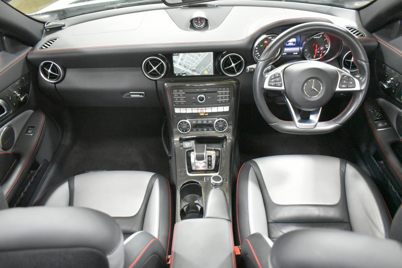 AMG SLC SLC43 ﾚｯﾄﾞｱｰﾄED 受注期間限定車両 ﾚｰﾀﾞｰｾｰﾌﾃｨP 367馬力 右ﾊﾝﾄﾞﾙ ﾏｼﾞｯｸｽｶｲﾙｰﾌ ﾋｰﾀｰ黒革 ｴｱｽｶｰﾌ ｷｰﾚｽGO PTS AMGｴｱﾛ18AW ﾃﾞｨｽﾄﾛ Bｽﾎﾟｯﾄ LEDﾍｯﾄﾞﾗｲﾄ harman/kardon 地ﾃﾞｼﾞHDDﾅﾋﾞ Bｶﾒﾗ 2年保証