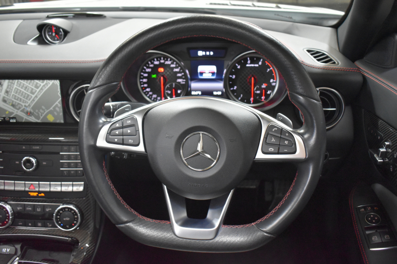 AMG SLC SLC43 ﾚｯﾄﾞｱｰﾄED 受注期間限定車両 ﾚｰﾀﾞｰｾｰﾌﾃｨP 367馬力 右ﾊﾝﾄﾞﾙ ﾏｼﾞｯｸｽｶｲﾙｰﾌ ﾋｰﾀｰ黒革 ｴｱｽｶｰﾌ ｷｰﾚｽGO PTS AMGｴｱﾛ18AW ﾃﾞｨｽﾄﾛ Bｽﾎﾟｯﾄ LEDﾍｯﾄﾞﾗｲﾄ harman/kardon 地ﾃﾞｼﾞHDDﾅﾋﾞ Bｶﾒﾗ 2年保証