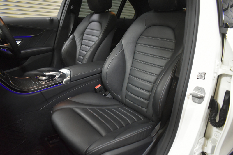 メルセデスベンツ Cクラス C43 4ﾏﾁｯｸ  ﾚｰﾀﾞｰｾｰﾌﾃｨP 後期型 右H 3.0ﾘｯﾀｰV6/390馬力 MEｺﾈｸﾄ ｺﾗﾑ9速AT ﾊﾟﾉﾗﾏｻﾝﾙｰﾌ ﾋｰﾀｰ黒本革 ﾃﾞｨｽﾄﾛ BSM Lﾁｪﾝｼﾞ AMGｴｱﾛ ｷｰGO ﾊﾟｰｸﾄﾛ ﾌｯﾄﾄﾗﾝｸ HUD ﾌﾞﾙﾒｽﾀｰS 液晶ﾒｰﾀｰ LEDﾍｯﾄﾞﾗｲﾄ 地ﾃﾞｼﾞﾅﾋﾞ Bｶﾒﾗ 2年保証