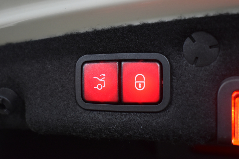 メルセデスベンツ Cクラス C43 4ﾏﾁｯｸ  ﾚｰﾀﾞｰｾｰﾌﾃｨP 後期型 右H 3.0ﾘｯﾀｰV6/390馬力 MEｺﾈｸﾄ ｺﾗﾑ9速AT ﾊﾟﾉﾗﾏｻﾝﾙｰﾌ ﾋｰﾀｰ黒本革 ﾃﾞｨｽﾄﾛ BSM Lﾁｪﾝｼﾞ AMGｴｱﾛ ｷｰGO ﾊﾟｰｸﾄﾛ ﾌｯﾄﾄﾗﾝｸ HUD ﾌﾞﾙﾒｽﾀｰS 液晶ﾒｰﾀｰ LEDﾍｯﾄﾞﾗｲﾄ 地ﾃﾞｼﾞﾅﾋﾞ Bｶﾒﾗ 2年保証