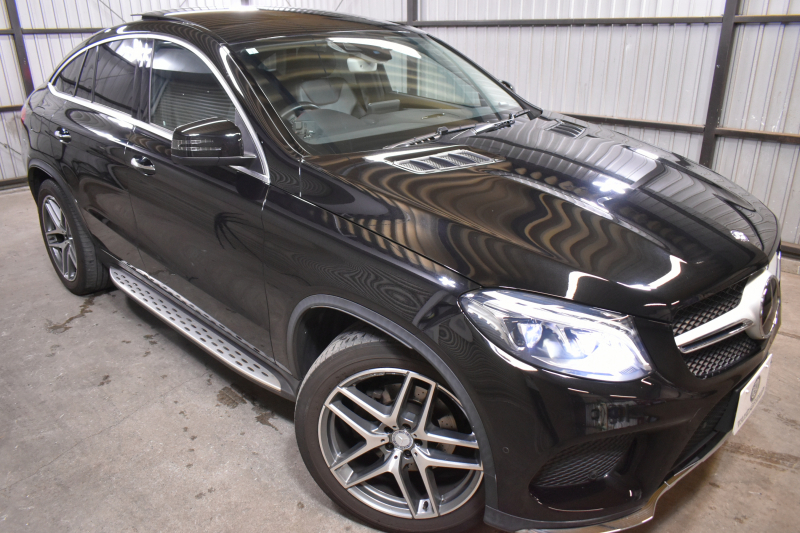 メルセデスベンツ GLE GLE350d 4M ｸｰﾍﾟ ｽﾎﾟｰﾂ ﾚｰﾀﾞｰSP ﾃﾞｨｰｾﾞﾙ ﾊﾟﾉﾗﾏｻﾝﾙｰﾌ 全席ﾋｰﾀｰ黒革 ﾃﾞｨｽﾄﾛ BSM Lｷｰﾌﾟ AMGｴｱﾛ21AW Sｽﾃｯﾌﾟ ｷｰﾚｽGo PTS 電動ﾄﾗﾝｸ ﾊｰﾏﾝK 地ﾃﾞｼﾞ360ｶﾒﾗ 2年保証