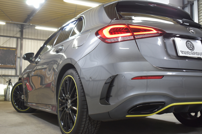 メルセデスベンツ Aクラス A180 Edition1 ﾚｰﾀﾞｰSP 限定250台 MEｺﾈｸﾄ MBUXｼｽﾃﾑ Edition1専用内装 ﾃﾞｨｽﾄﾛ BSM Lﾁｪﾝｼﾞ AMGｴｱﾛ19AW ﾏﾙﾁLED ｷｰGO PTS HUD 10.25ｲﾝﾁｺｯｸﾋﾟｯﾄﾃﾞｨｽﾌﾟﾚｲ 対話式ﾅﾋﾞTV 360ｶﾒﾗ 2年保証