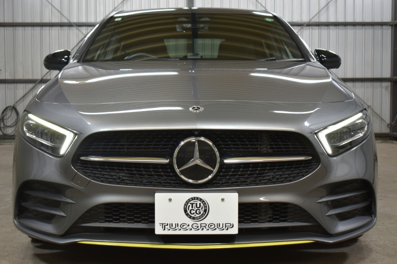 メルセデスベンツ Aクラス A180 Edition1 ﾚｰﾀﾞｰSP 限定250台 MEｺﾈｸﾄ MBUXｼｽﾃﾑ Edition1専用内装 ﾃﾞｨｽﾄﾛ BSM Lﾁｪﾝｼﾞ AMGｴｱﾛ19AW ﾏﾙﾁLED ｷｰGO PTS HUD 10.25ｲﾝﾁｺｯｸﾋﾟｯﾄﾃﾞｨｽﾌﾟﾚｲ 対話式ﾅﾋﾞTV 360ｶﾒﾗ 2年保証