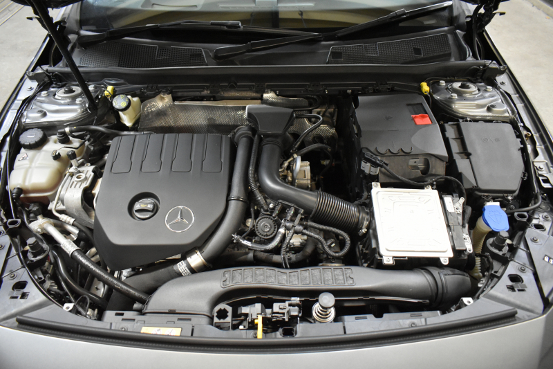 メルセデスベンツ Aクラス A180 Edition1 ﾚｰﾀﾞｰSP 限定250台 MEｺﾈｸﾄ MBUXｼｽﾃﾑ Edition1専用内装 ﾃﾞｨｽﾄﾛ BSM Lﾁｪﾝｼﾞ AMGｴｱﾛ19AW ﾏﾙﾁLED ｷｰGO PTS HUD 10.25ｲﾝﾁｺｯｸﾋﾟｯﾄﾃﾞｨｽﾌﾟﾚｲ 対話式ﾅﾋﾞTV 360ｶﾒﾗ 2年保証