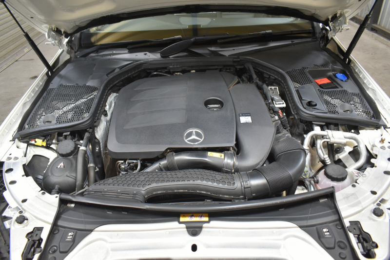 メルセデスベンツ Cクラス C200ﾜｺﾞﾝ AVG AMGﾗｲﾝ ﾚｰﾀﾞｰSP 後期型 9速 ﾐｰｺﾈｸﾄ ﾃﾞｨｽﾄﾛ LﾁｪﾝｼﾞﾌﾞﾗｲﾝﾄﾞS  誤発進 ﾋｰﾀｰ黒革 AMGｴｱﾛ18AW ｷｰﾚｽGo PTS 電動Rｹﾞｰﾄ 地ﾃﾞｼﾞBｶﾒﾗ 2年保証