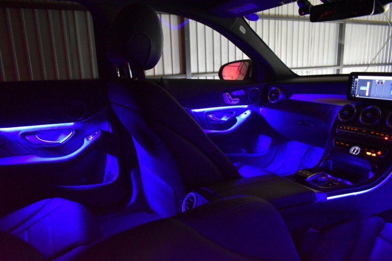 メルセデスベンツ Cクラス C200ﾜｺﾞﾝ AVG AMGﾗｲﾝ ﾚｰﾀﾞｰSP 後期型 9速 ﾐｰｺﾈｸﾄ ﾃﾞｨｽﾄﾛ LﾁｪﾝｼﾞﾌﾞﾗｲﾝﾄﾞS  誤発進 ﾋｰﾀｰ黒革 AMGｴｱﾛ18AW ｷｰﾚｽGo PTS 電動Rｹﾞｰﾄ 地ﾃﾞｼﾞBｶﾒﾗ 2年保証